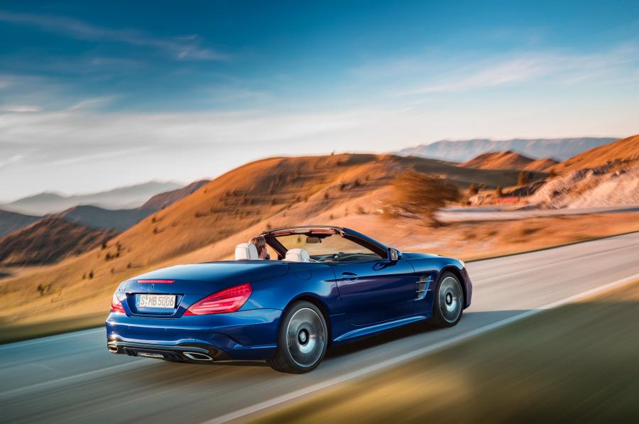  Mercedes-Benz SL500 2015 года  (фото 22 из 22)